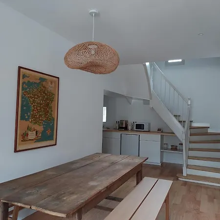 L'orangerie Des Demoiselles * Frouzins